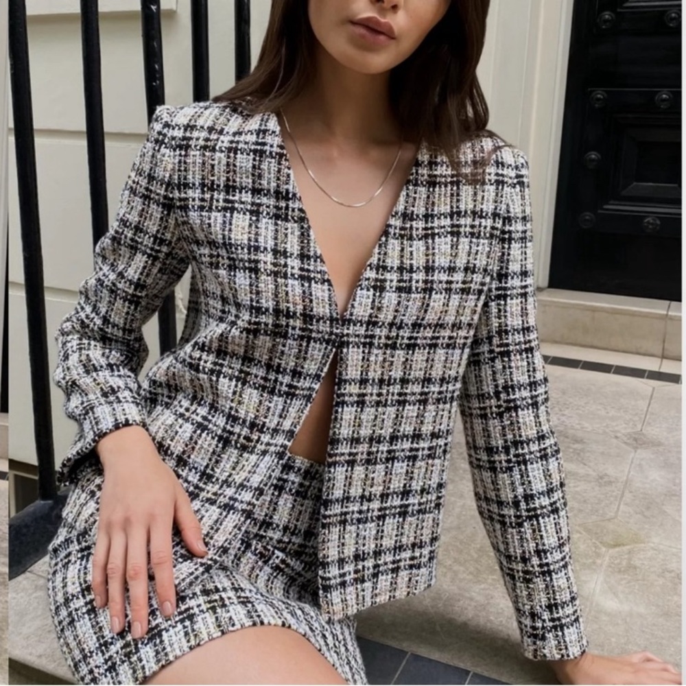 NWT! Babaton Tretter blazer